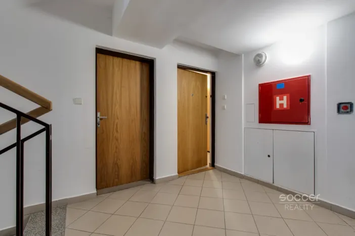 Pronájem bytu 2+kk, Praha - Troja, Vřesová, 58 m2