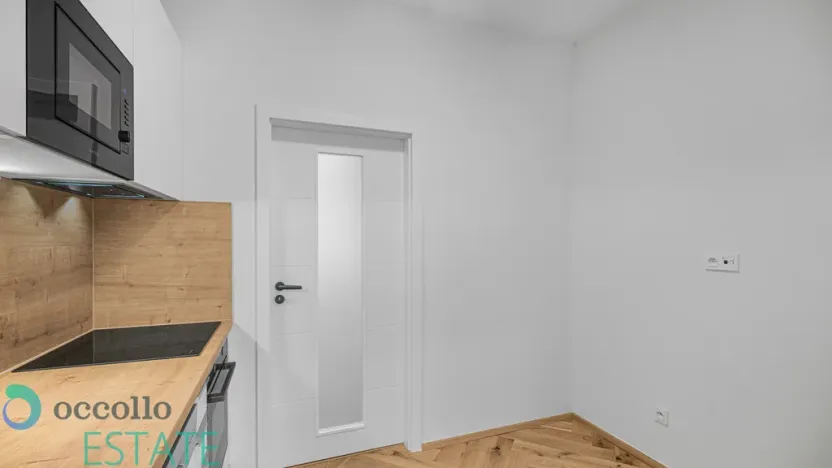 Prodej bytu 1+kk, Praha, Seifertova, 32 m2