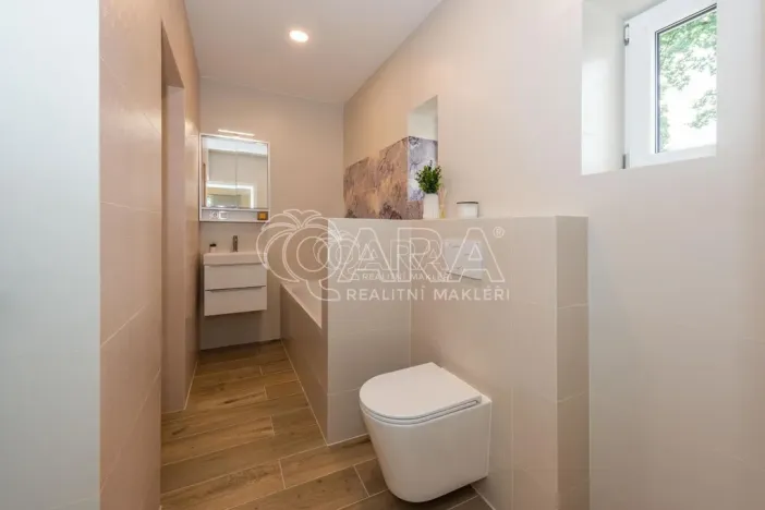 Pronájem bytu 2+kk, Trutnov, 45 m2