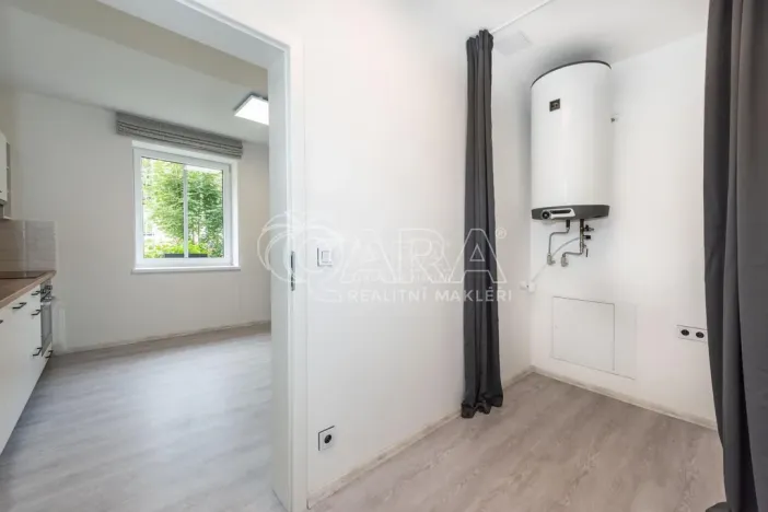 Pronájem bytu 1+1, Trutnov, 45 m2