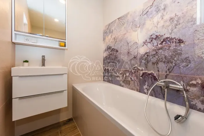 Pronájem bytu 1+1, Trutnov - Horní Staré Město, Rýchorská, 45 m2