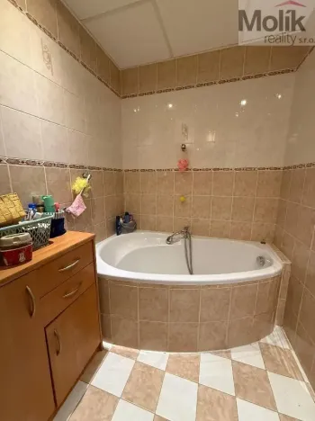 Pronájem bytu 2+1, Bílina - Teplické Předměstí, Sídliště Za Chlumem, 55 m2