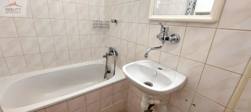 Pronájem bytu 1+kk, Rožnov pod Radhoštěm, Lesní, 21 m2