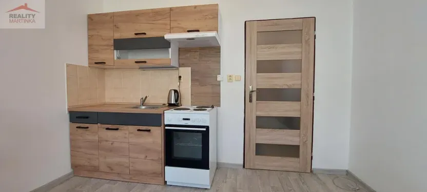 Pronájem bytu 1+kk, Rožnov pod Radhoštěm, Lesní, 21 m2