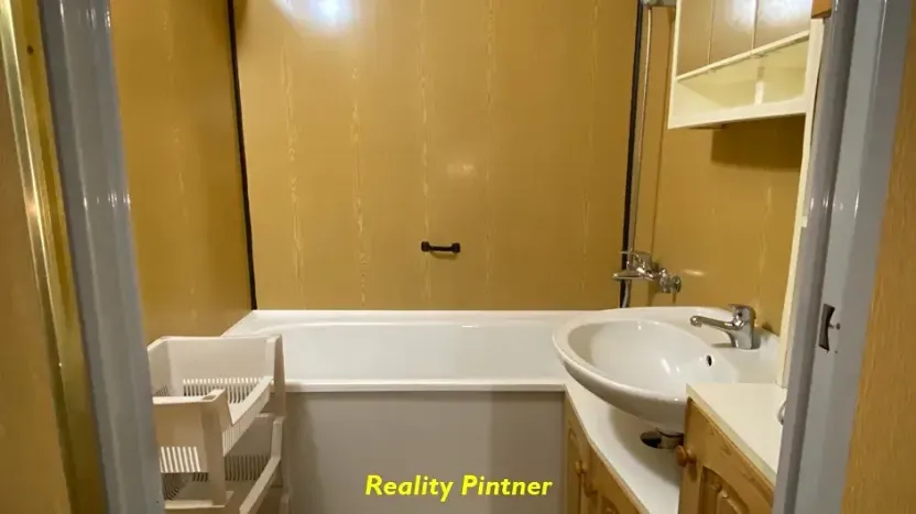 Prodej bytu 3+1, Plzeň, Strážnická, 70 m2