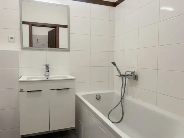 Pronájem bytu 1+kk, Napajedla, Masarykovo náměstí, 37 m2