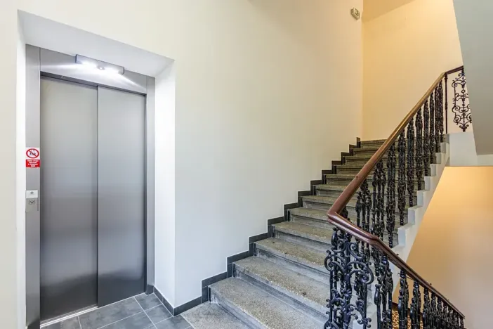 Pronájem bytu 2+kk, Praha - Vršovice, Košická, 36 m2