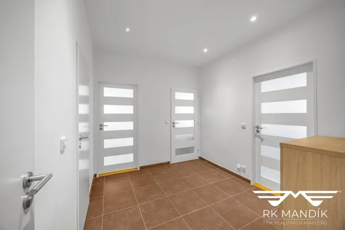 Pronájem bytu 3+kk, Praha - Nusle, Nad studánkou, 74 m2