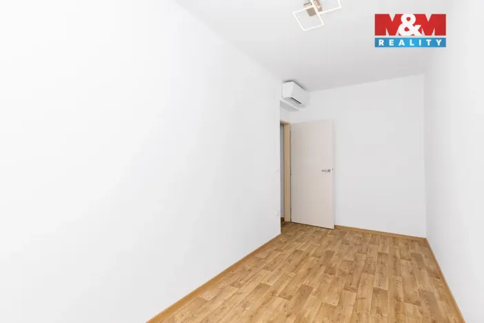 Pronájem bytu 3+kk, Pardubice - Zelené Předměstí, S. K. Neumanna, 62 m2