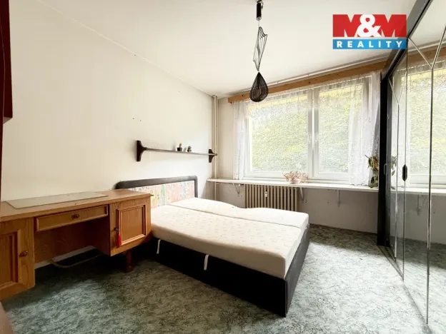 Prodej bytu 3+1, Náchod, Běloveská, 59 m2