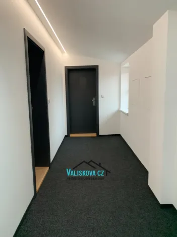 Pronájem bytu 2+kk, Kroměříž, 66 m2