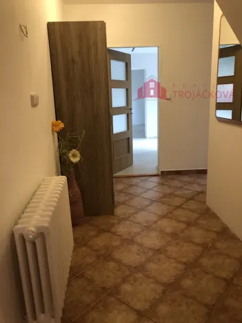 Pronájem bytu 1+1, Kozlovice, 50 m2