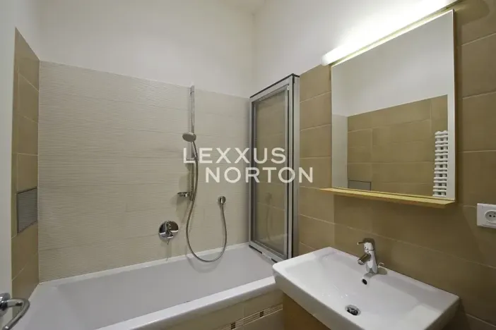 Pronájem bytu 2+kk, Praha - Vyšehrad, Vratislavova, 50 m2