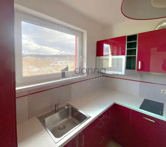 Pronájem bytu 2+1, Praha, Nademlejnská, 39 m2