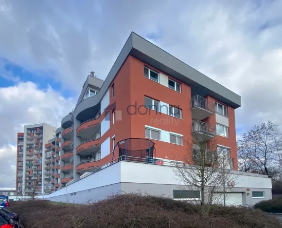 Pronájem bytu 2+1, Praha, Nademlejnská, 35 m2