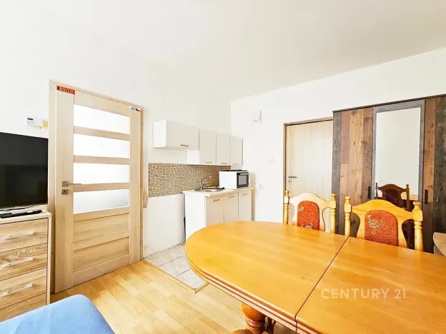 Pronájem bytu 1+kk, Krupka, Komenského, 20 m2