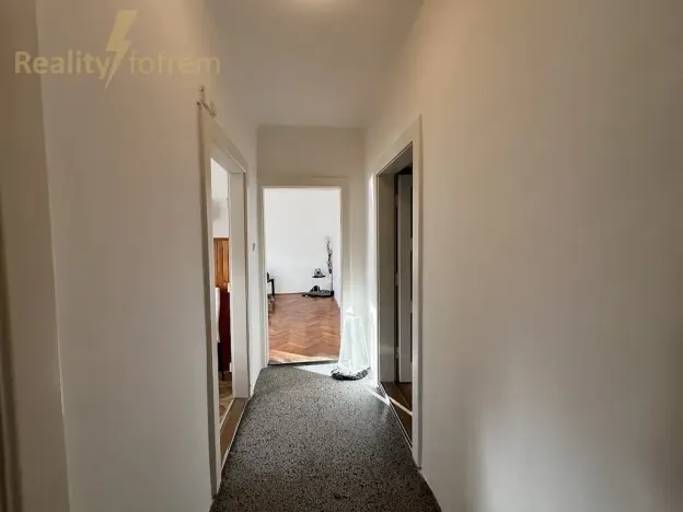 Prodej bytu 3+1, Ostrava, Šrobárova, 75 m2