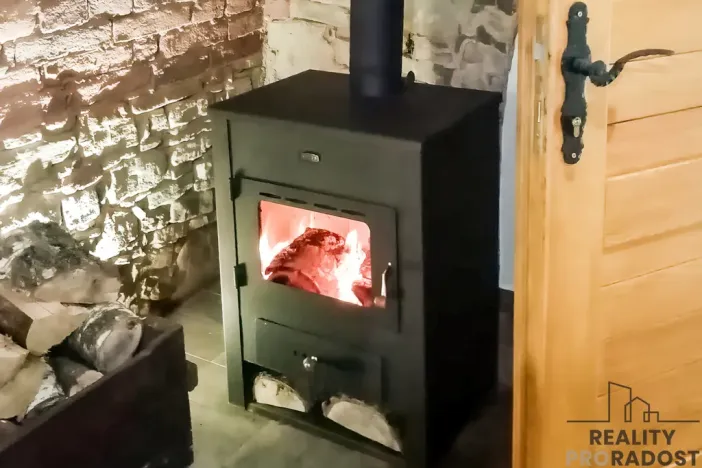 Prodej vinného sklepa, Domanín, 150 m2