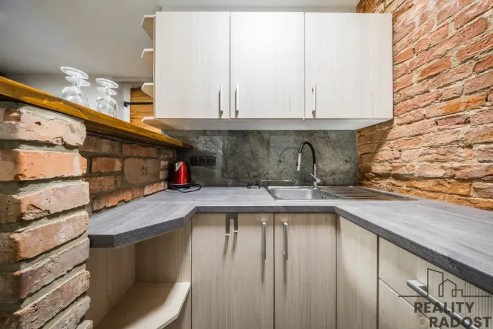 Prodej vinného sklepa, Domanín, 150 m2