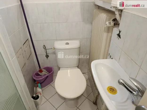 Pronájem bytu 1+1, Praha - Vysočany, Na Krocínce, 35 m2