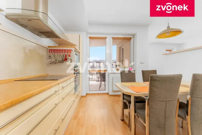Prodej bytu 3+kk, Zlín, Voženílkova, 94 m2