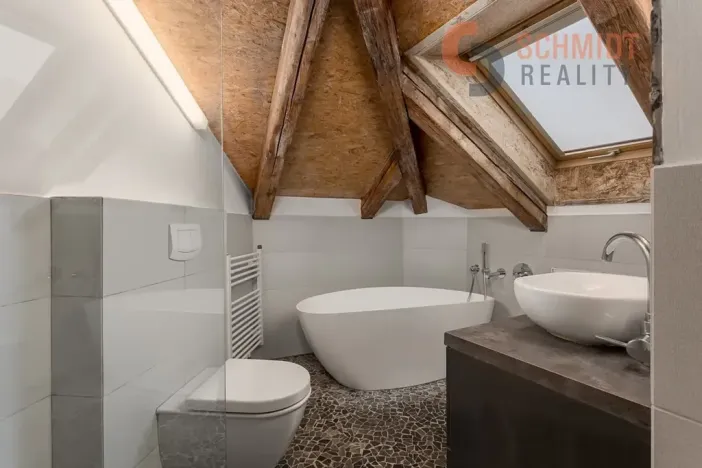 Prodej bytu 3+kk, Mikulov, Komenského, 87 m2