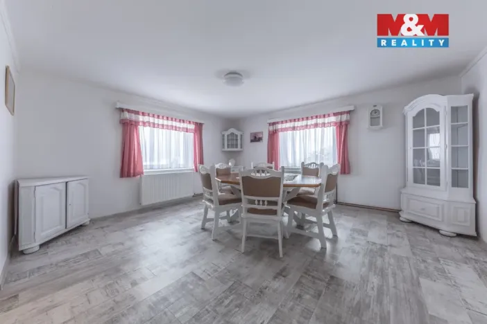 Prodej ubytování, Jiřetín pod Jedlovou, Žižkova, 285 m2