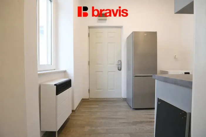 Pronájem bytu 1+kk, Brno - Husovice, Husovická, 30 m2