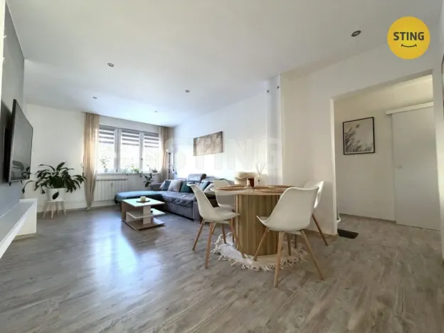 Prodej bytu 4+1, Bílovec, Radotínská, 111 m2