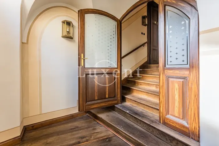 Pronájem domu, Mirošov, náměstí Míru, 1364 m2