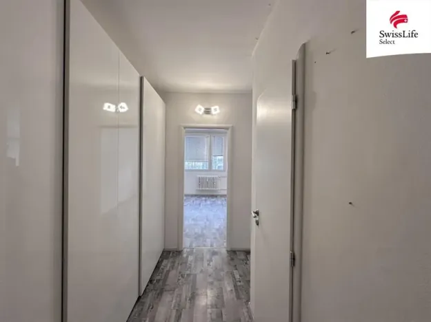 Pronájem bytu 2+kk, Praha - Kobylisy, Frýdlantská, 45 m2