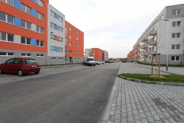 Pronájem bytu 1+kk, Brno, Bučkova, 27 m2