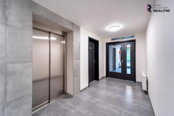 Pronájem bytu 2+kk, Praha - Břevnov, Radimova, 58 m2