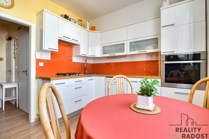 Prodej bytu 4+1, Ostrava - Poruba, náměstí Antonie Bejdové, 85 m2