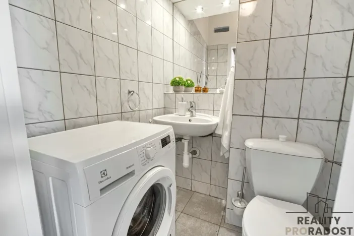 Prodej bytu 4+1, Ostrava - Poruba, náměstí Antonie Bejdové, 85 m2