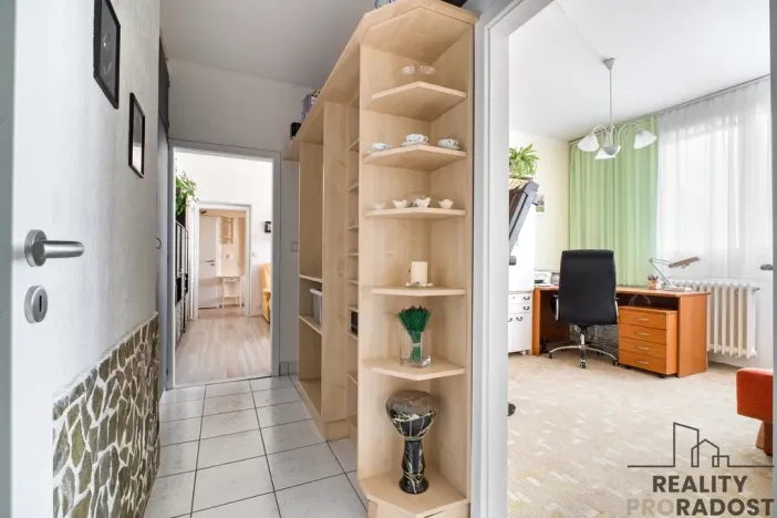 Prodej bytu 4+1, Ostrava - Poruba, náměstí Antonie Bejdové, 85 m2