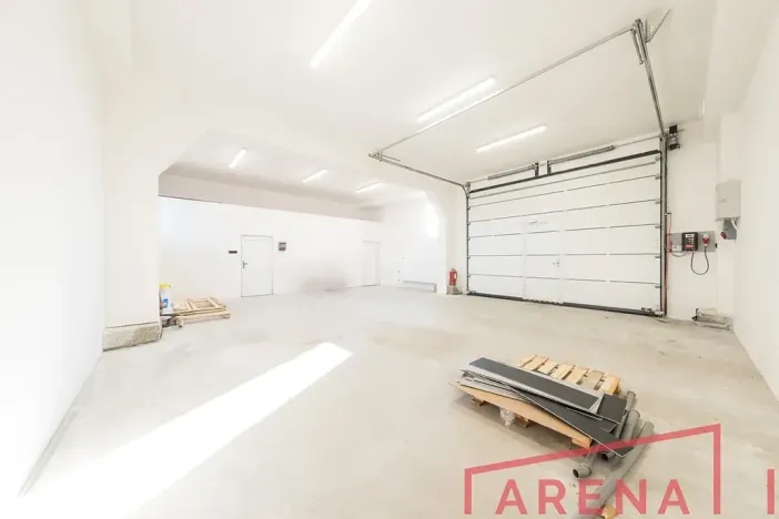 Pronájem skladu, Brno, Tovární, 364 m2