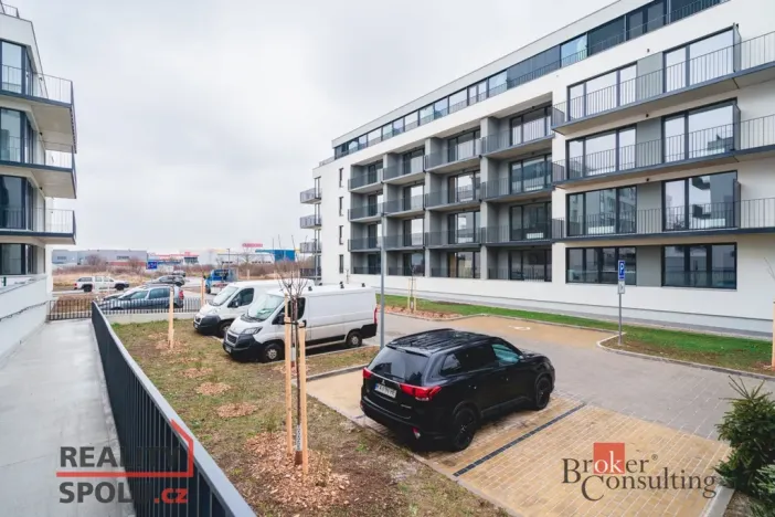 Pronájem bytu 1+kk, Plzeň - Jižní Předměstí, Železná, 43 m2