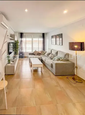 Prodej bytu 4+1, Alicante, Španělsko, 70 m2