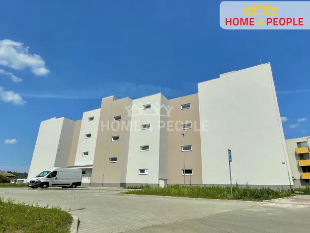 Pronájem bytu 2+kk, Velký Osek, U hřiště, 69 m2