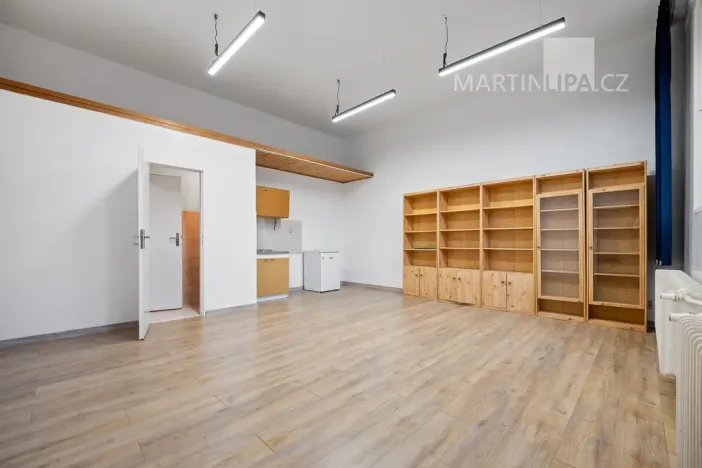 Prodej obchodního prostoru, Praha - Vršovice, Kazašská, 32 m2