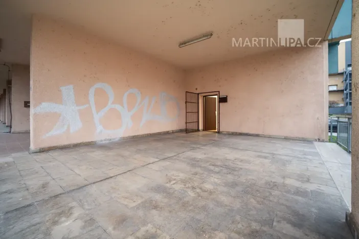 Prodej obchodního prostoru, Praha - Vršovice, Kazašská, 32 m2