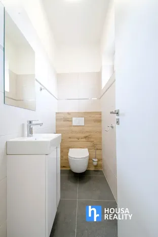 Pronájem rodinného domu, Praha - Křeslice, Ke stráni, 190 m2