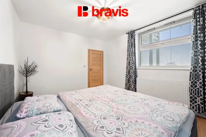 Prodej bytu 2+kk, Milešovice, 66 m2