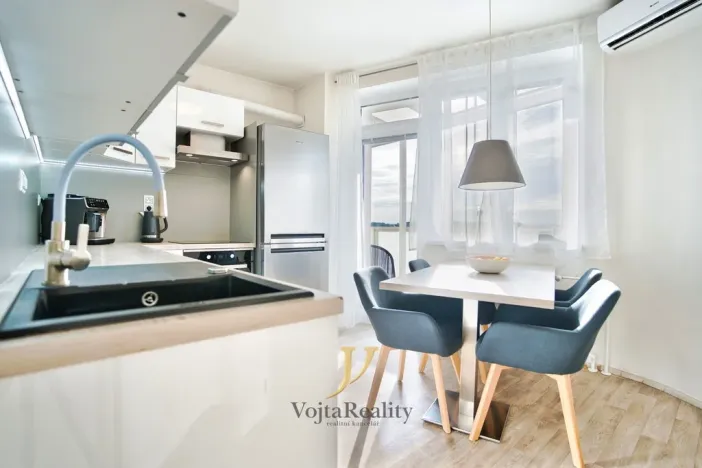 Prodej bytu 3+1, Olomouc, Handkeho, 92 m2