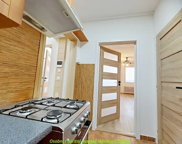 Pronájem bytu 2+kk, Praha - Háje, 51 m2