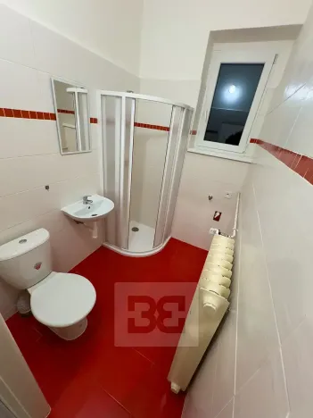 Pronájem bytu 1+kk, Praha - Smíchov, K vodojemu, 26 m2