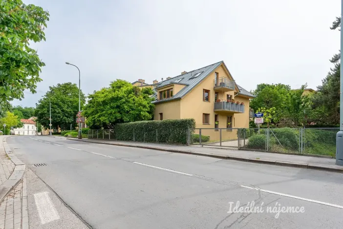 Pronájem bytu 3+kk, Praha - Hlubočepy, Hlubočepská, 95 m2