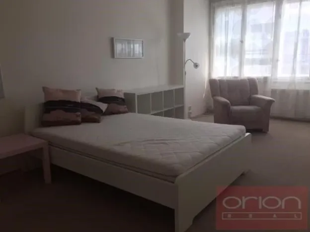 Pronájem bytu 2+1, Praha - Vokovice, Kladenská, 80 m2