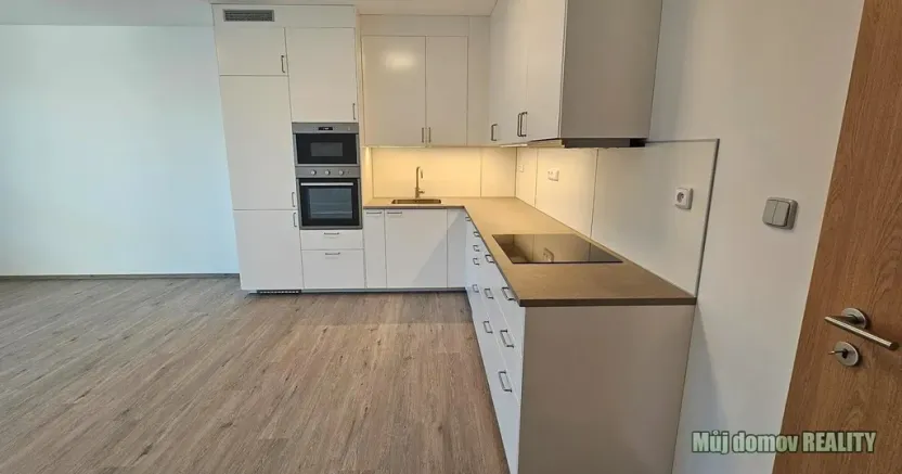 Pronájem bytu 2+kk, Praha - Ruzyně, Stočesova, 57 m2